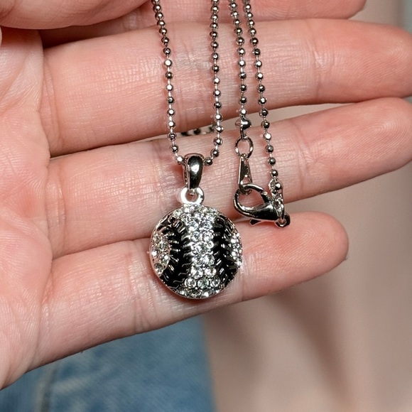 ⚜️ Black and Silver Baseball Pendant Necklace - Picture 4 of 4